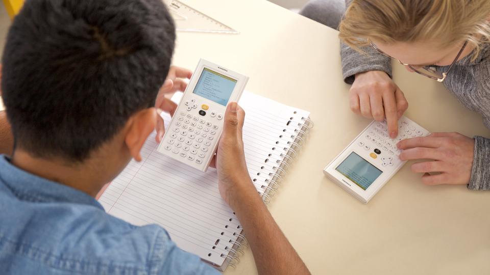 La calculatrice NumWorks révolutionne l'enseignement de la programmation !  — NumWorks