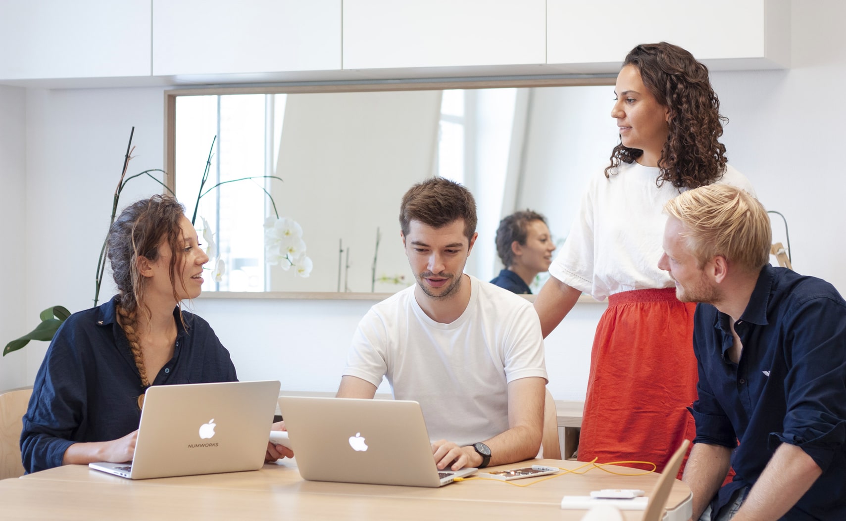 Collega's aan het werk